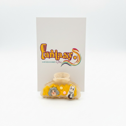Candy Cloud Claw Clip-
Decoden Glue Art & Charm